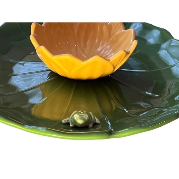 Vintage MCM Rare Portuguese Majolica Frog Platter and Lotus Flower Ceramic Bowl - Picture 16 of 16